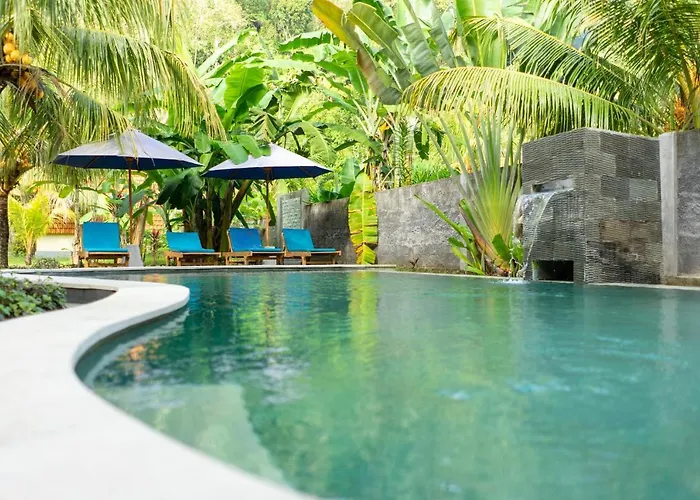 ホリデーパーク Penida Bay Village